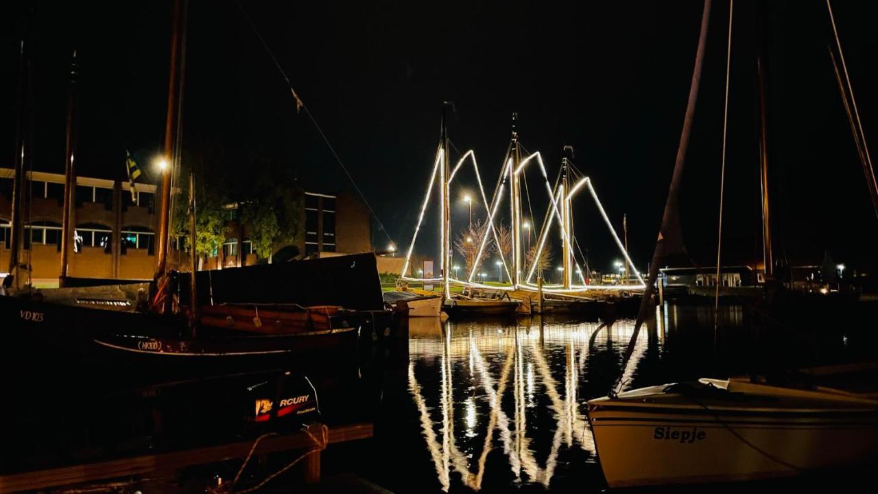 Woonboot 4 Harderwijk Otel Dış mekan fotoğraf