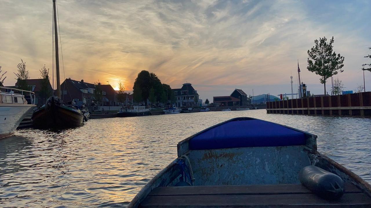 Woonboot 4 Harderwijk Otel Dış mekan fotoğraf