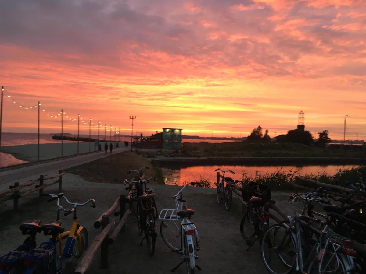 Woonboot 4 Harderwijk Otel Dış mekan fotoğraf