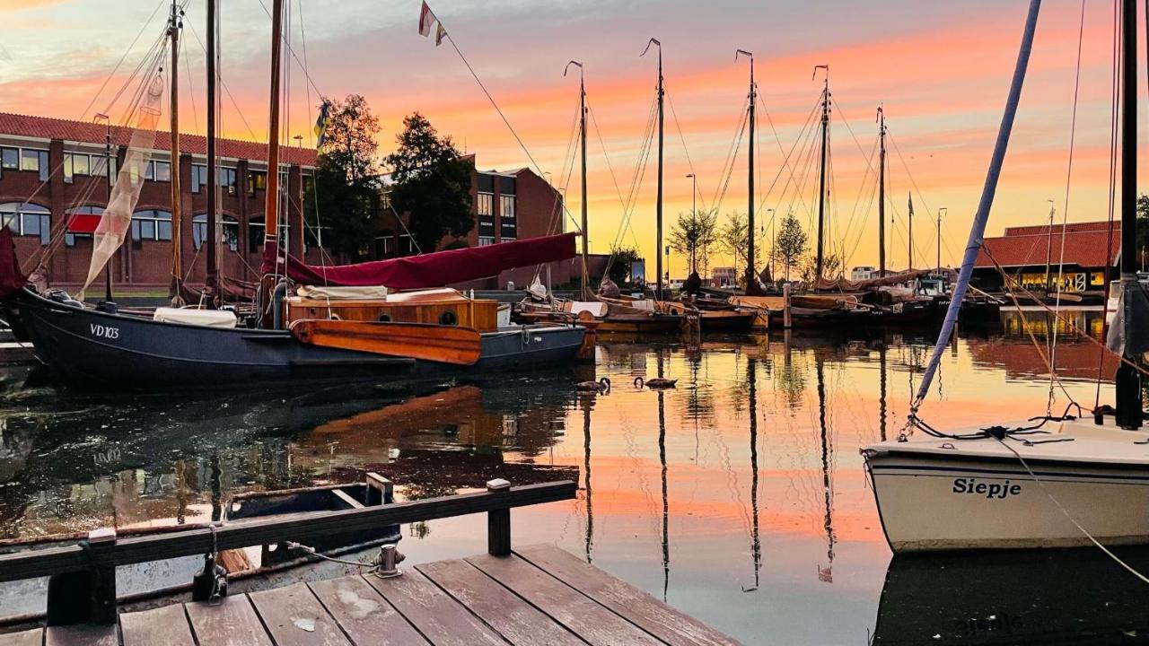 Woonboot 4 Harderwijk Otel Dış mekan fotoğraf